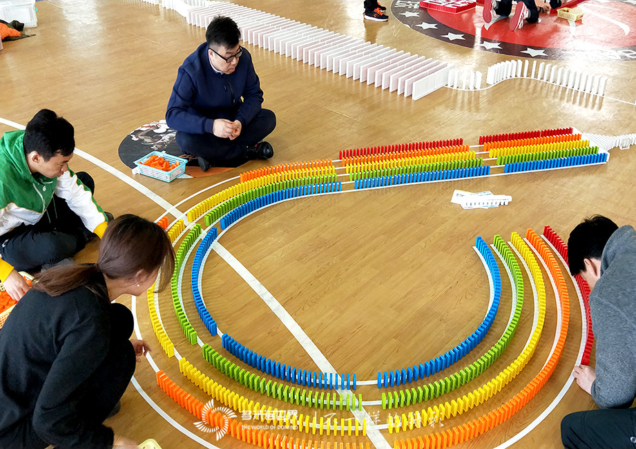 首汽約車多米諾團(tuán)隊(duì)大挑戰(zhàn)